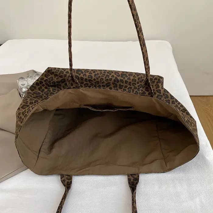 Sac fourre-tout imprimé léopard à la mode pour femmes