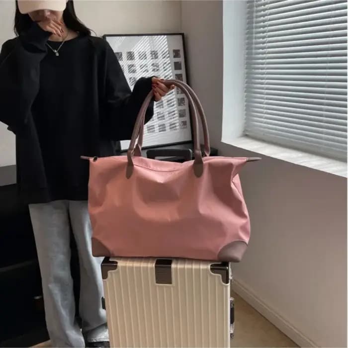 Sac de voyage léger de grande capacité pour femme, sac de sport de yoga étanche, valise d'embarquement, support et sec, adapté à la logique