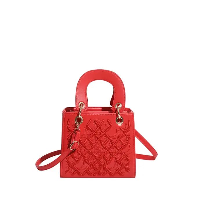 Sac carré compact à main au design urbain simple et tendance