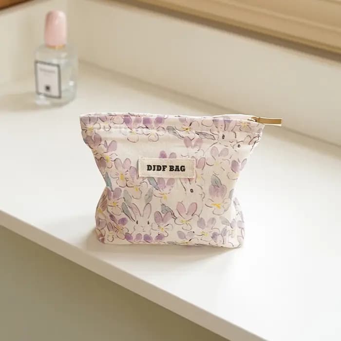 Trousse de maquillage grande capacité pour femme, fond blanc, lapin floral mignon, sac de rangement
