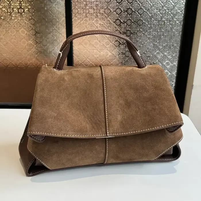 Sac à bandoulière de marque de luxe