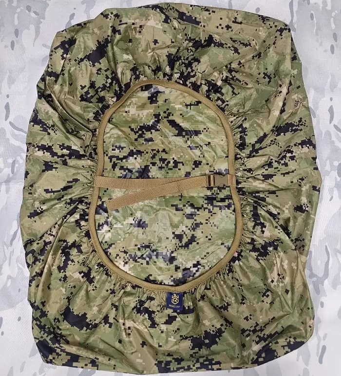 Housse imperméable pour sac à dos multifonctionnel pour équipement d'extérieur