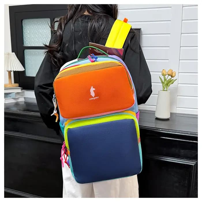 Sac à dos color block avec plusieurs compartiments