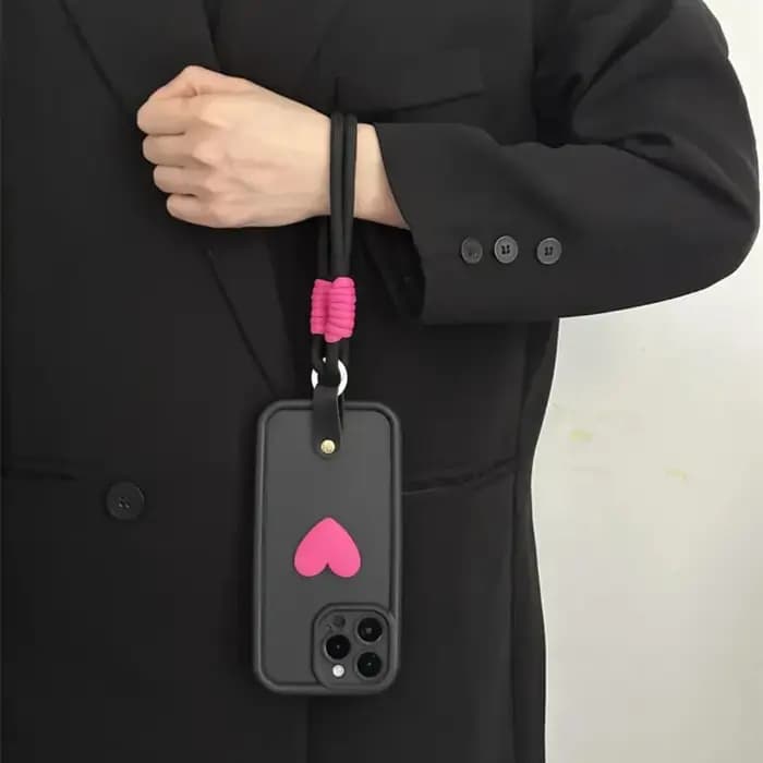 Étui à bandoulière avec lanière de poignet