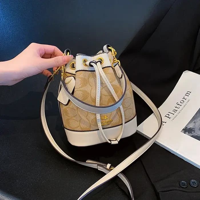 Sac à bandoulière élégant pour femme