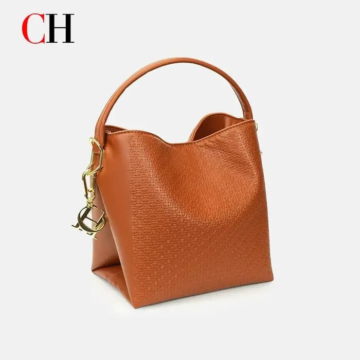 Sac seau CH Monogram avec poignée supérieure et bandoulière amovible pour le quotidien