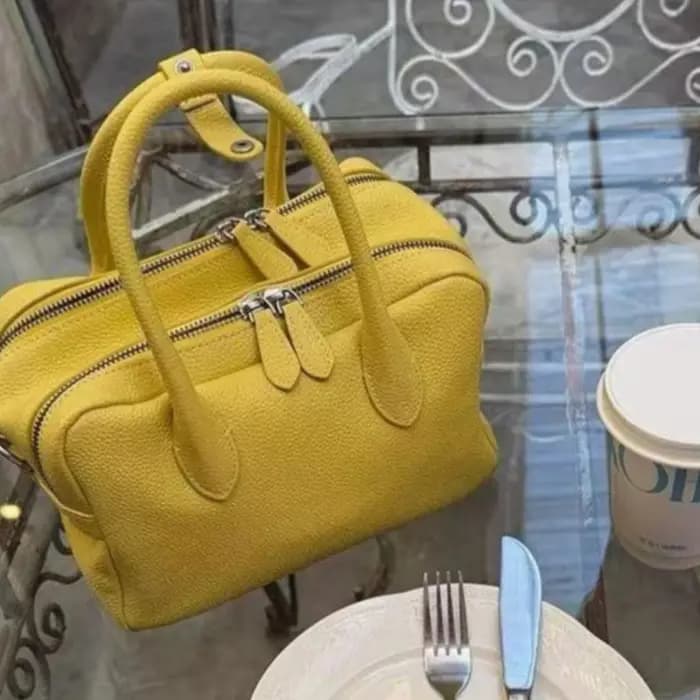Sac bowling jaune texturé litchi Printemps-Été 2026