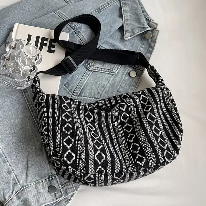 Sac à bandoulière de style tribal
