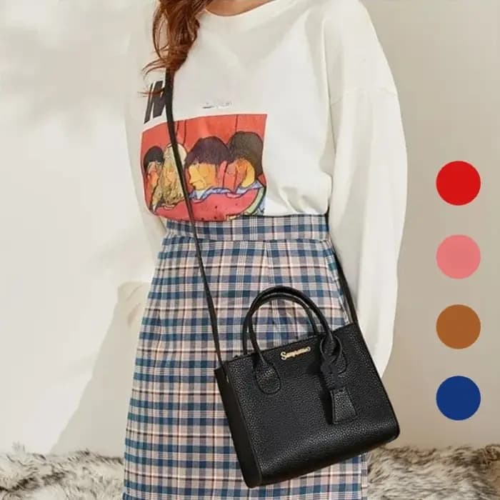 Sac à main élégant à carreaux pour femme avec bandoulière amovible — Sac