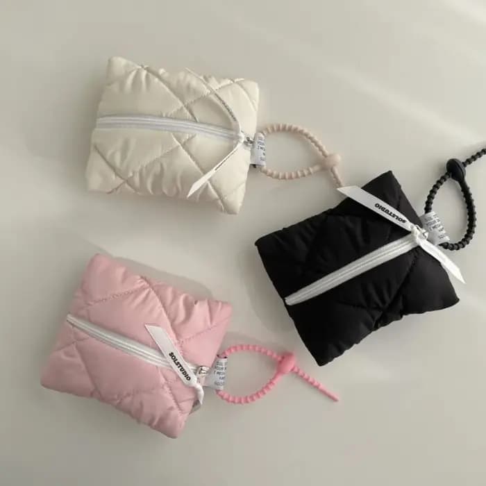 Mini sac à cosmétiques matelassé en coton