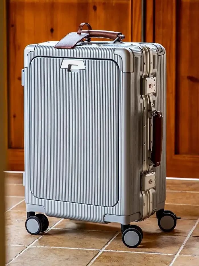 Valise voyage à large poignée avec porte-gobelet USB