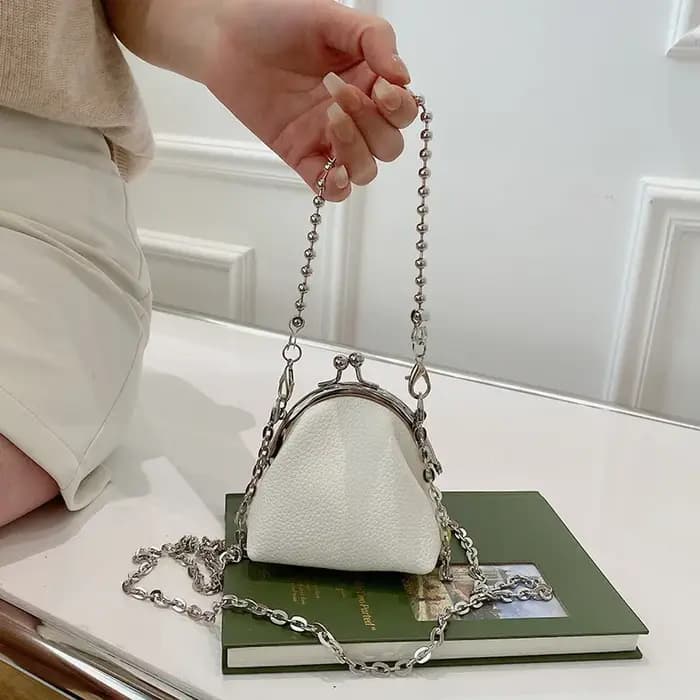 Mini sacs à bandoulière pour femmes, joli sac à rouge à lèvres avec chaîne, sac à main de styliste,