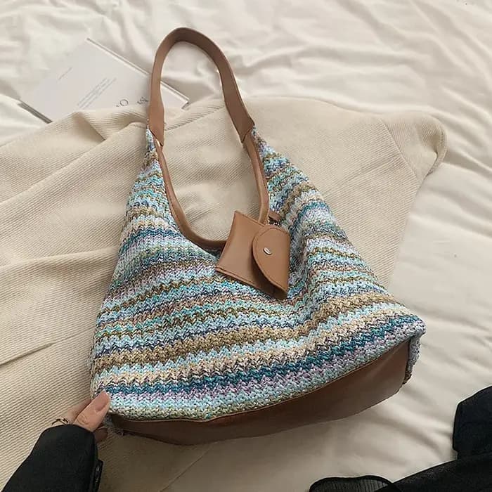 Sac fourre-tout tissé à la main grande capacité pour femme, sac de transport tendance style INS, sac de plage pour les vacances et les voyages quotidiens