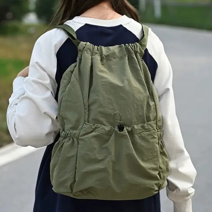 Sac à dos d'extérieur imperméable grande capacité avec cordon de serrage