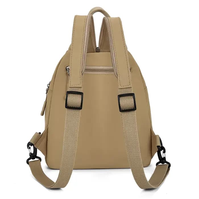 Sac à dos léger et résistant à l'eau pour femme