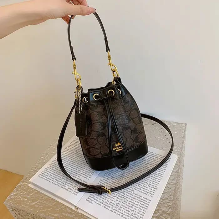 Sac à bandoulière élégant pour femme