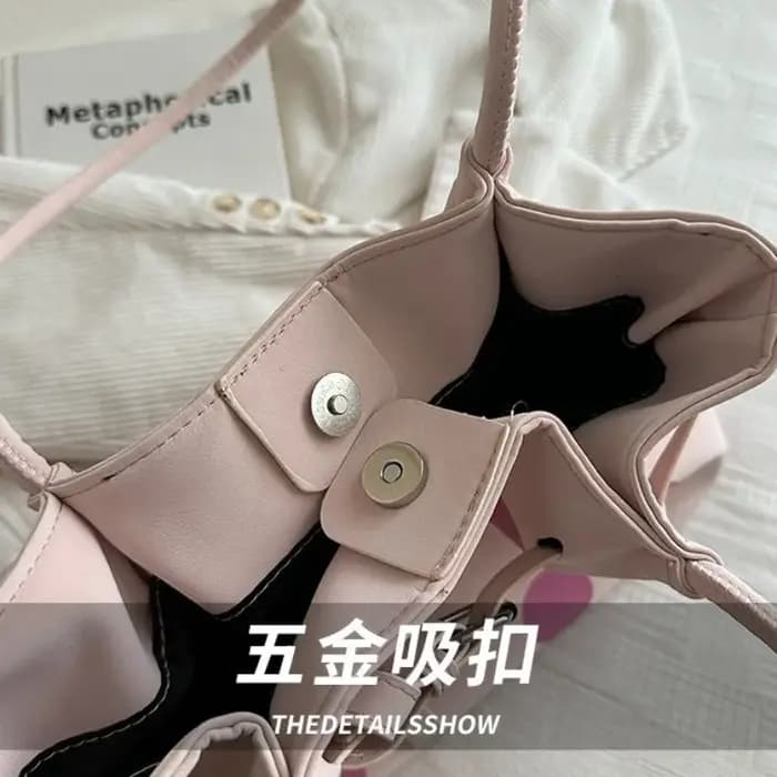 Sacs Grande Capacité pour Femmes – Nouvelle Collection Été 2026 – Sac à Bandoulière Polyvalent Tendance – Sac Fourre-tout Décontracté Rétro pour Trajet Quotidien