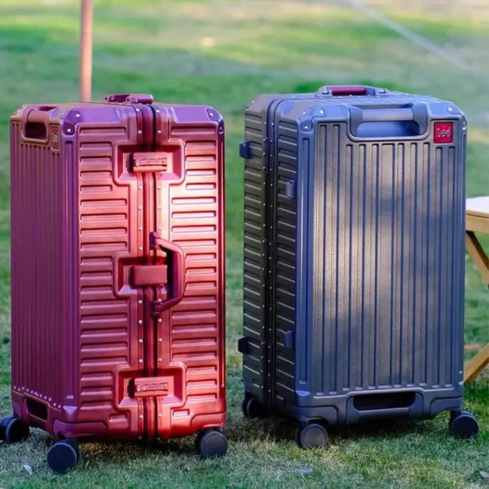Valise de voyage à bagages de grande capacité 28/30, cadre en aluminium, boîtier de chariot, PC Durable, verrouillage par mot de passe TSA, boîte d'embarquement, sac de cabine
