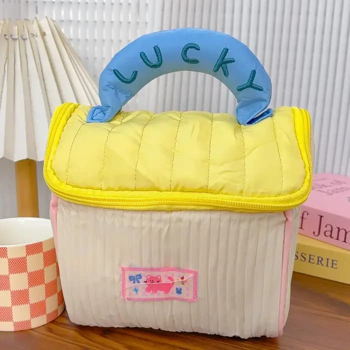Trousse de Maquillage Portable Motif Maison de Dessin Animé