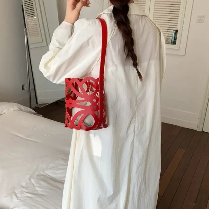 Nouveauté été : Sac seau en PU tressé ajouré