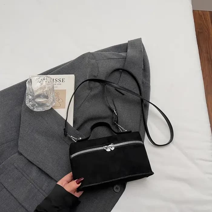 Sac à bandoulière rétro en daim pour femmes, sacoche polyvalente pour les déplacements et les déplac