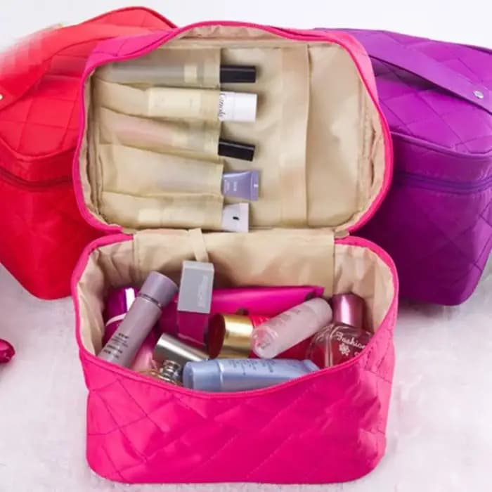 Trousse à cosmétiques matelassurera de voyage pour femme