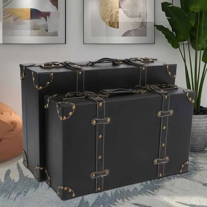 Valise vintage en cuir antique nostalgique