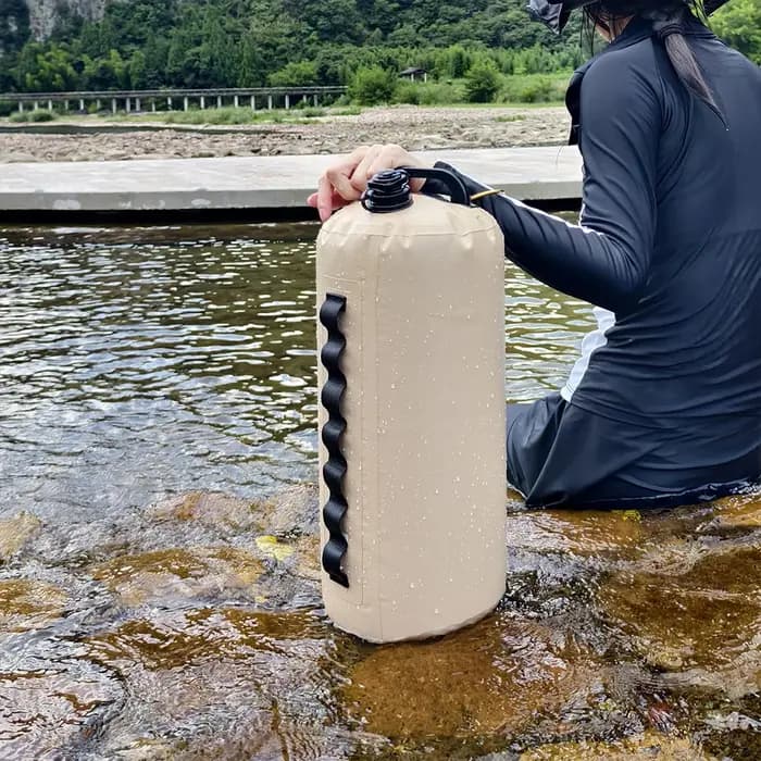 Sac flottant multifonctionnel pour bouteille d'eau
