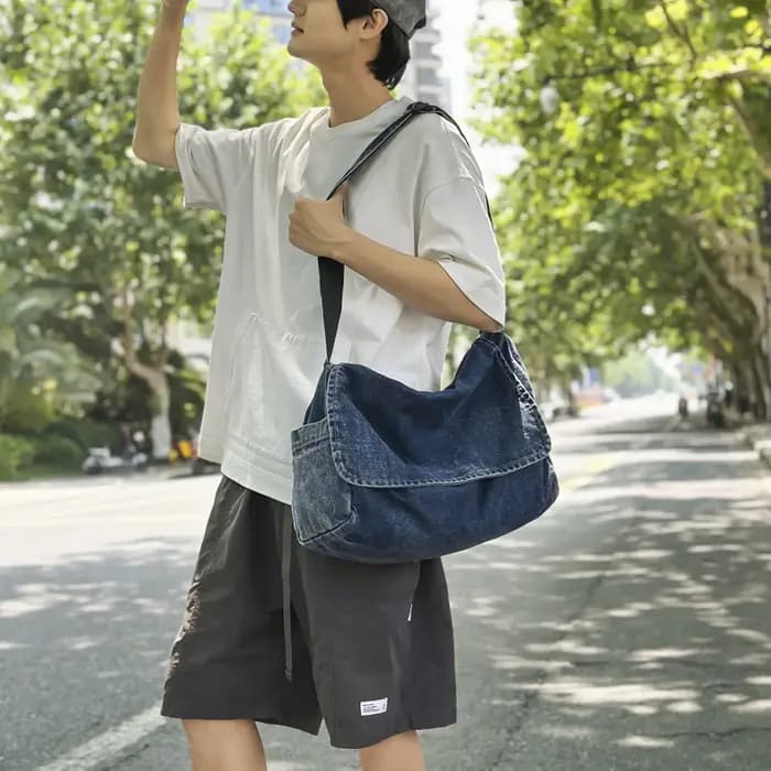 Sac bandoulière en jean délavé vintage grande capacité avec rabat