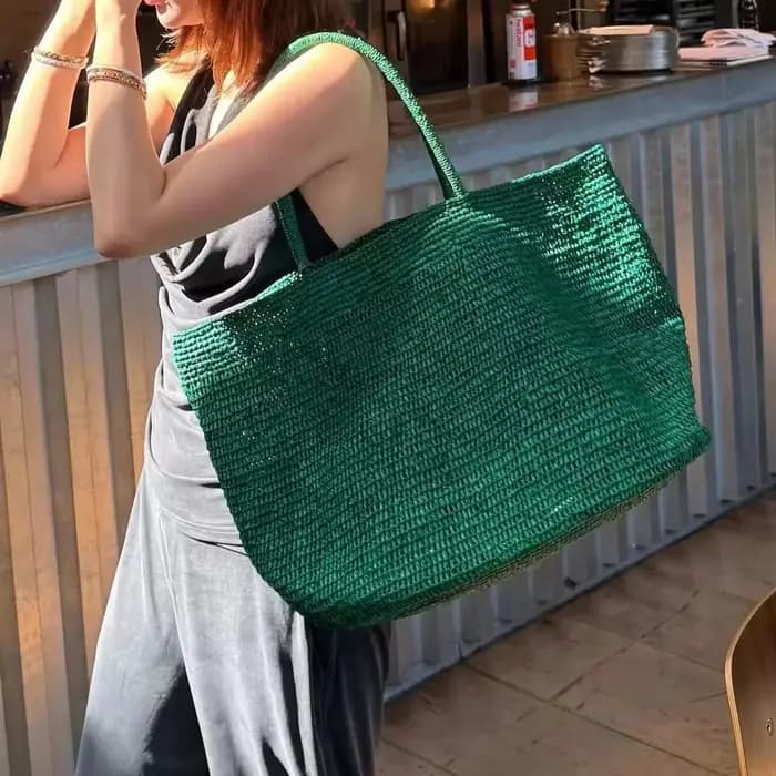 Nouveau Sac Fourre-tout Grande Capacité en Raphia Vert Fait Main 2026 – Sac de Plage en Paille Naturelle Tressé Designer pour Femme – Sac à Bandoulière Tendance