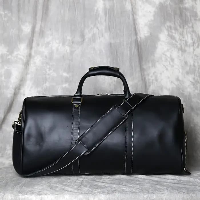 Nouveau sac à main rétro pour hommes Europe et amérique sac de voyage en cuir de cheval fou couche p