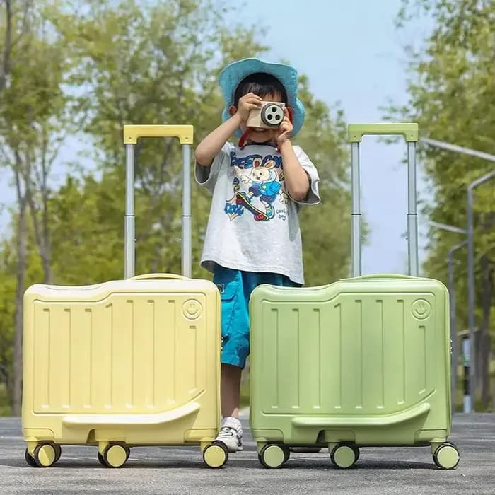Valise à roulettes pour enfants de 20 pouces avec serrure à code