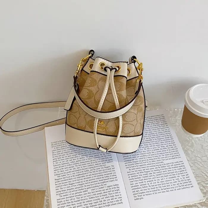 Sac à bandoulière élégant pour femme