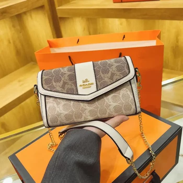 Sac à main de style haut de gamme-nouveau petit sac carré à la mode rétro pour femmes-sac à bandoulière polyvalent élégant pour femmes