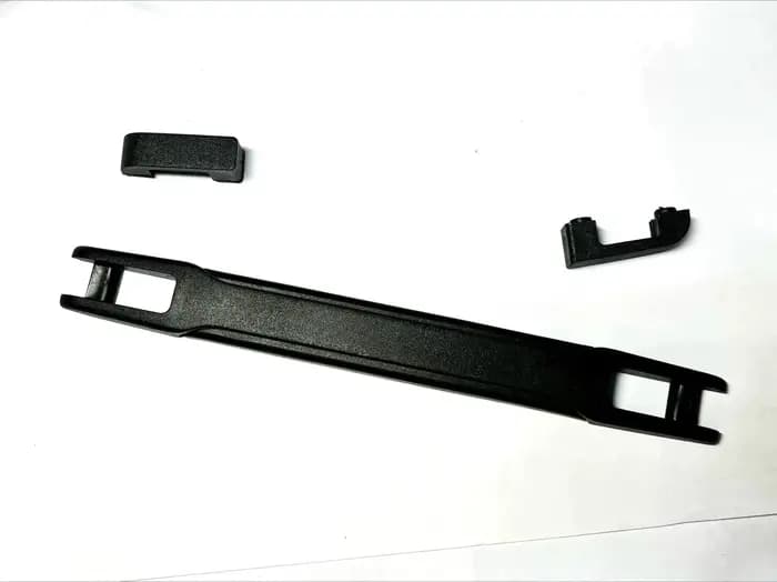 Convient aux poignées de valises Samsonite, aux réparations de valises et aux remplacements de poignées.