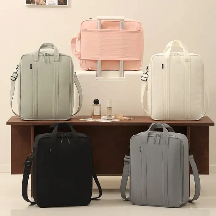 Sac de voyage pouvant être rangé dans une valise, sac de rangement pour vêtements portable de grande capacité.