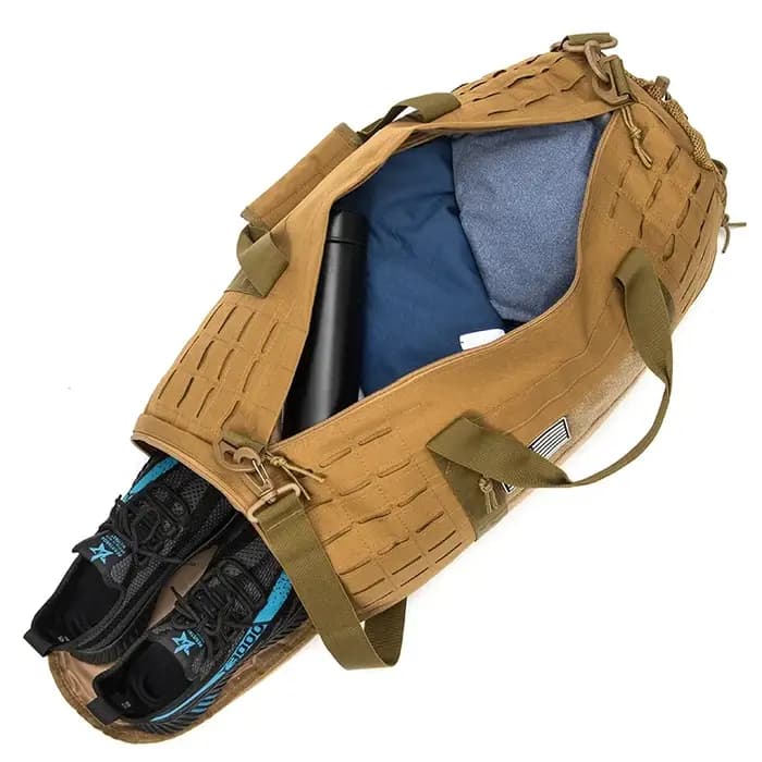 Sac de sport tactique de 40L pour hommes, sac de voyage, sac de fitness avec compartiment à chaussures, sac de basket-ball, sac de week-end pour activités de plein air