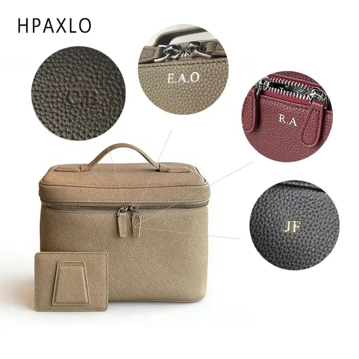Pochette de toilette en cuir véritable