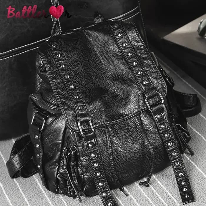 2022 New Rivet Designer Backpacks Women Genuine Sheep Leather