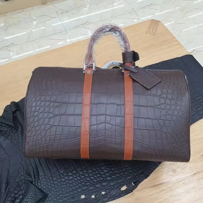 Sac de voyage de luxe en cuir de Crocodile véritable marron