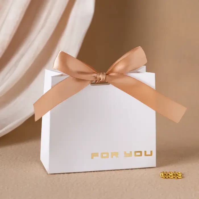Sac cadeau de petite taille