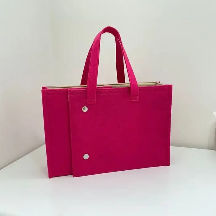 Sac en feutre cadeau créatif