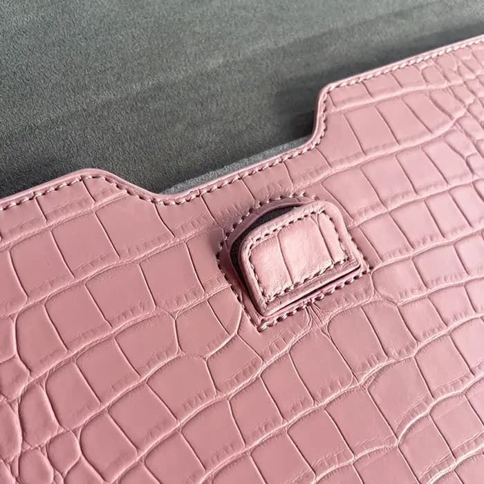 Sacs pour ordinateur portable en cuir de Crocodile PU avec nom personnalisé pour Macbook pro 13