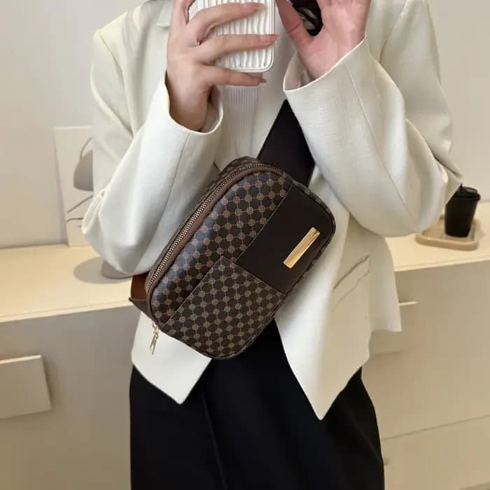 Mallette de style business pour hommes adaptée aux voyages d'affaires.