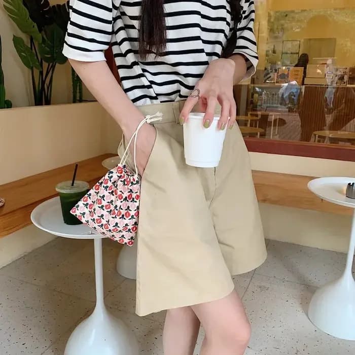 Sac en toile à carreaux floral avec cordon de serrage