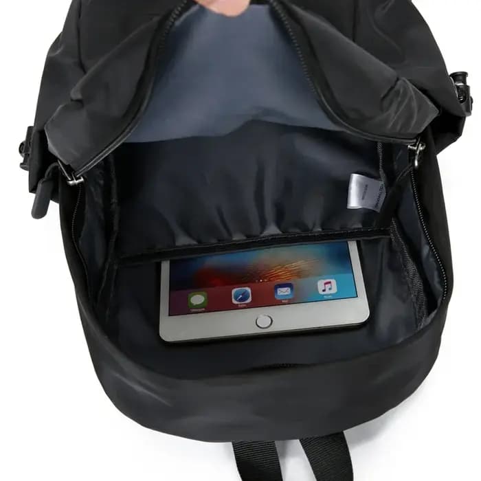 Mini sac à dos de sport pour homme