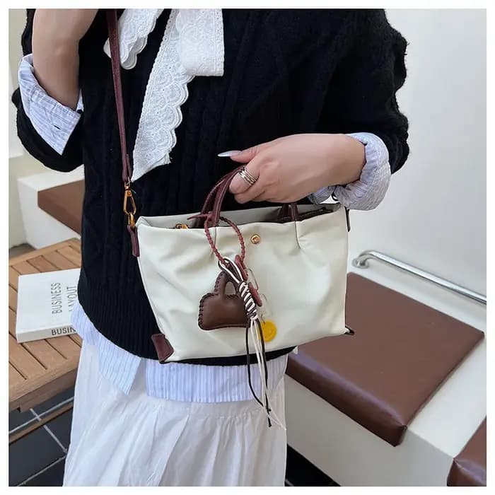 Sac fourre-tout de grande capacité au design de niche de style coréen
