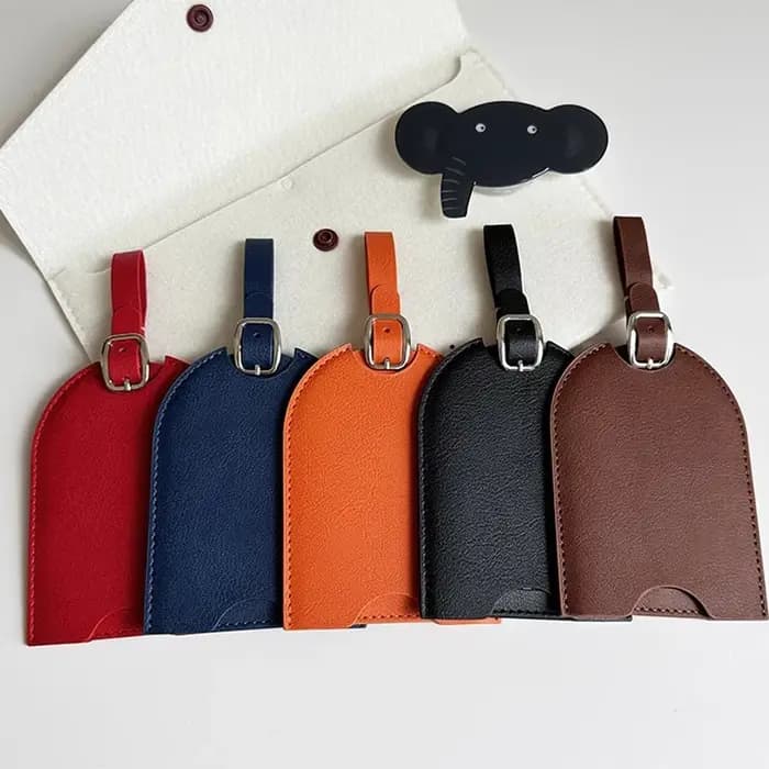 Étiquette de bagage avec initiales personnalisées