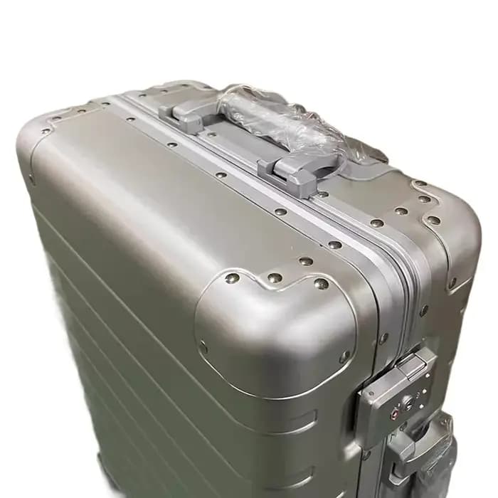 Bagage à main en alliage d'aluminium et de magnésium de 20 pouces