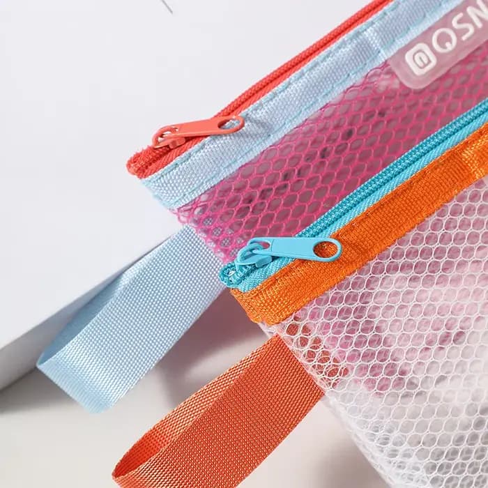 Nouvelles trousses de maquillage de voyage en maille